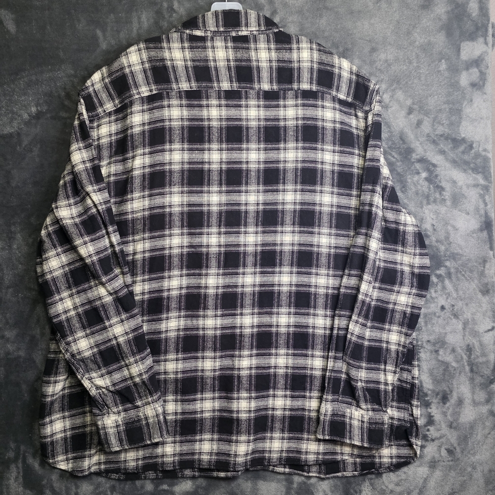 FRYE AND CO. Black and White Plaid Flannel - Picture 3 of 6